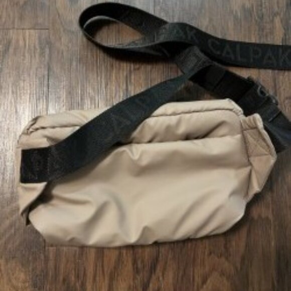 Calpak Brown Belt Bag Classic Chocolate - Picture 7 of 7